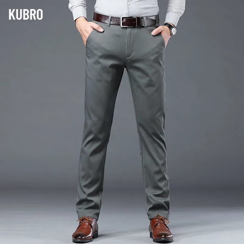 Pantalons pour hommes KUBRO Léger Smart Casual Loose Straight All Match Korean 2023 Business Pantalons Six Color Options Streetwear 230718