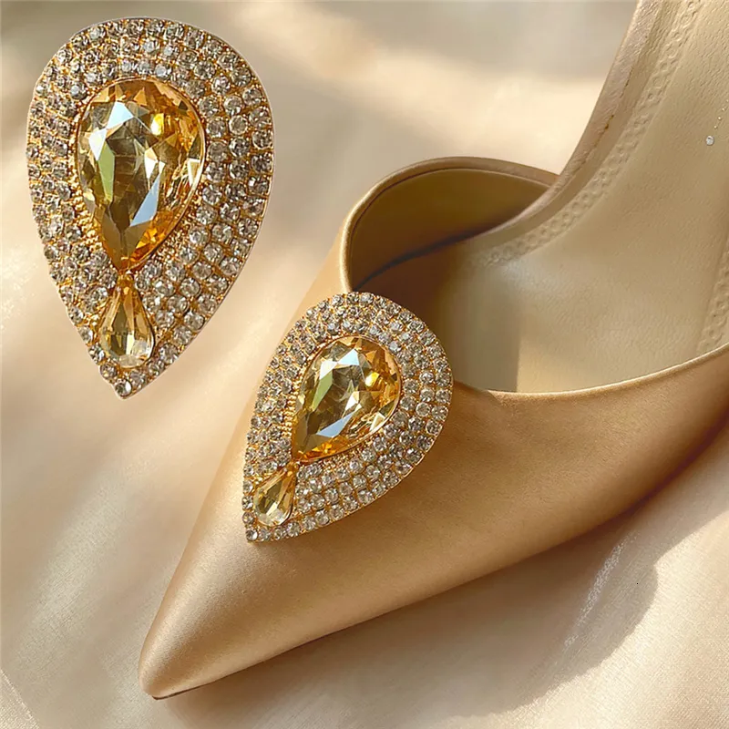 Accessori per parti di scarpe 2 fermagli per scarpe rimovibili fibbie per scarpe a forma di goccia d'acqua fibbie per scarpe in metallo con diamanti adatte per feste di matrimonio da donna 230718