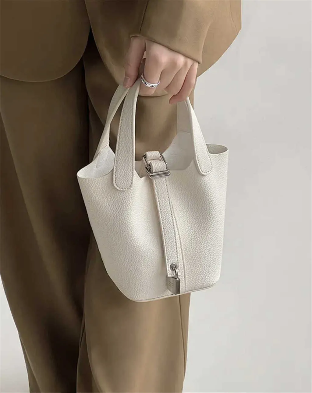 Womens bag online new arrivals