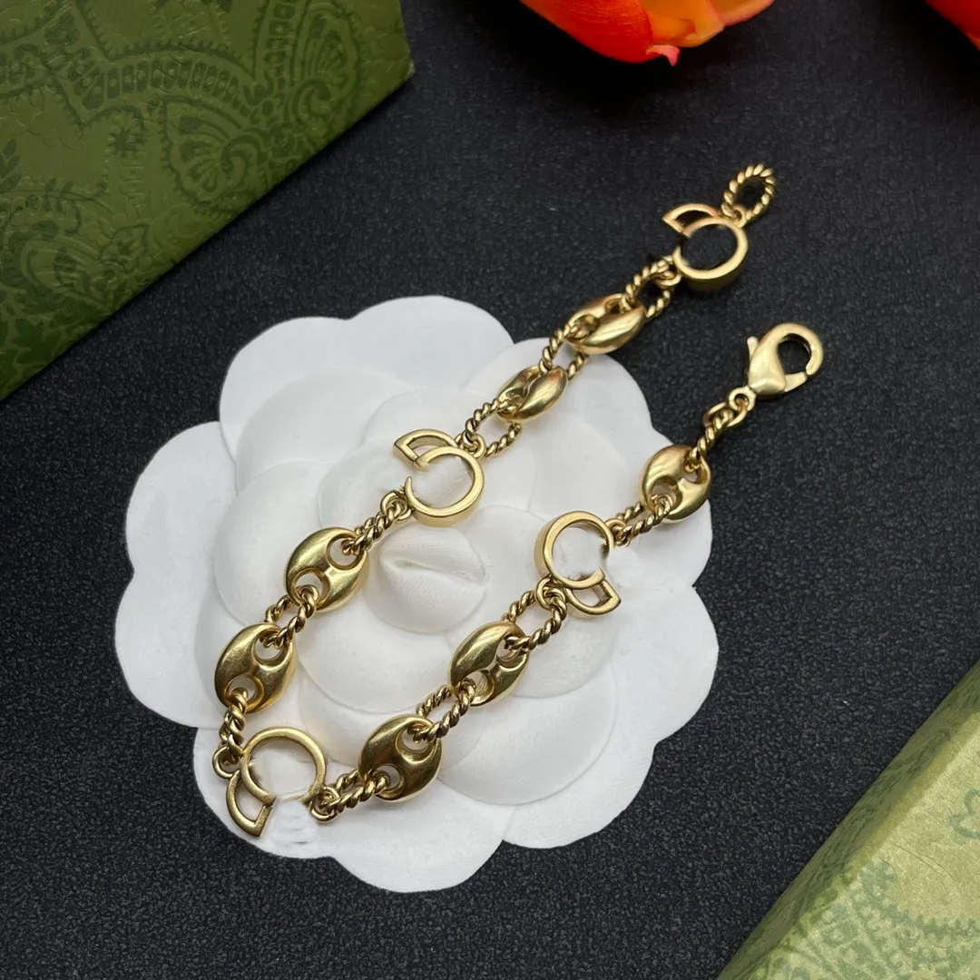Роскошные дизайны Bangles Brand Bracelet Bracelet Chaine Знаменитые женщины 18K золотой хрустальный стразы жемчужного браслета