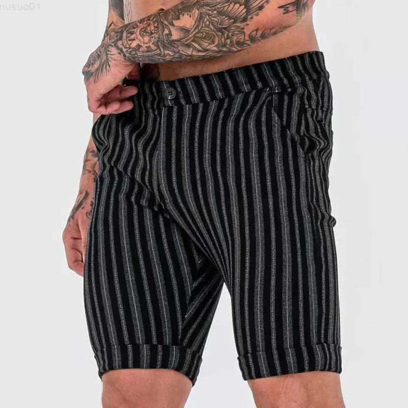 Shorts masculinos Shorts masculinos com design de botão de moda 2023 Verão novo estilo britânico Shorts finos casuais esportivos Calças de 5 pontas Cinza Joelho L230719