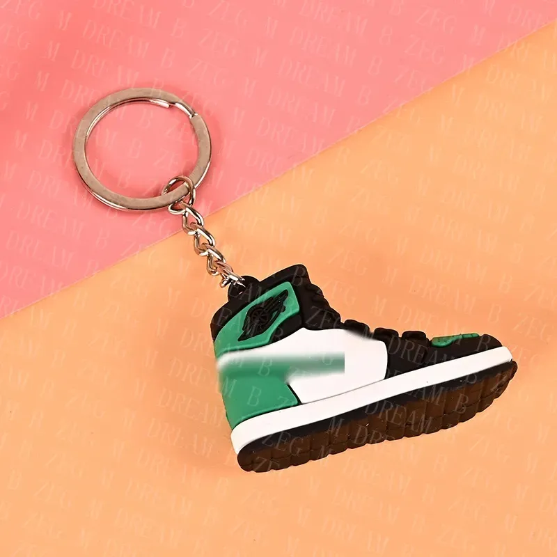 Fashion stereo sneakers keychains party gift 3D mini basketball shoes model keychain for boyfriend birthday cake decoration bag pendant key ring