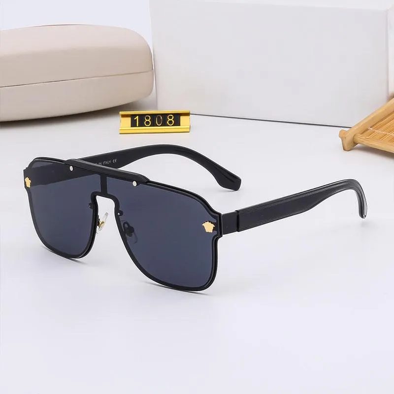 디자이너 럭셔리 선글라스 남성 남자 여자 안경 야외 드라이브 홀리데이 여름 여름 편광 선글래스 화려한 옵션 고품질