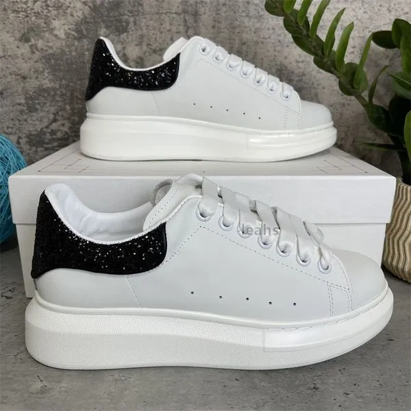 chaussure de designer homme chaussure de designer femme chaussures run chaussure de luxe designer chaussure de plein air mens baskets chaussures de haute qualité cuir cuir noir blanc rouge bleu de paris