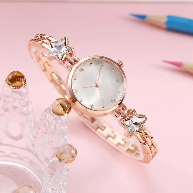 Wristwatches Wrist Watches For Women Casual Ladies Star Bracelet Watch Fashion Luxury Analog Quartz Digital Montre Femme Strass