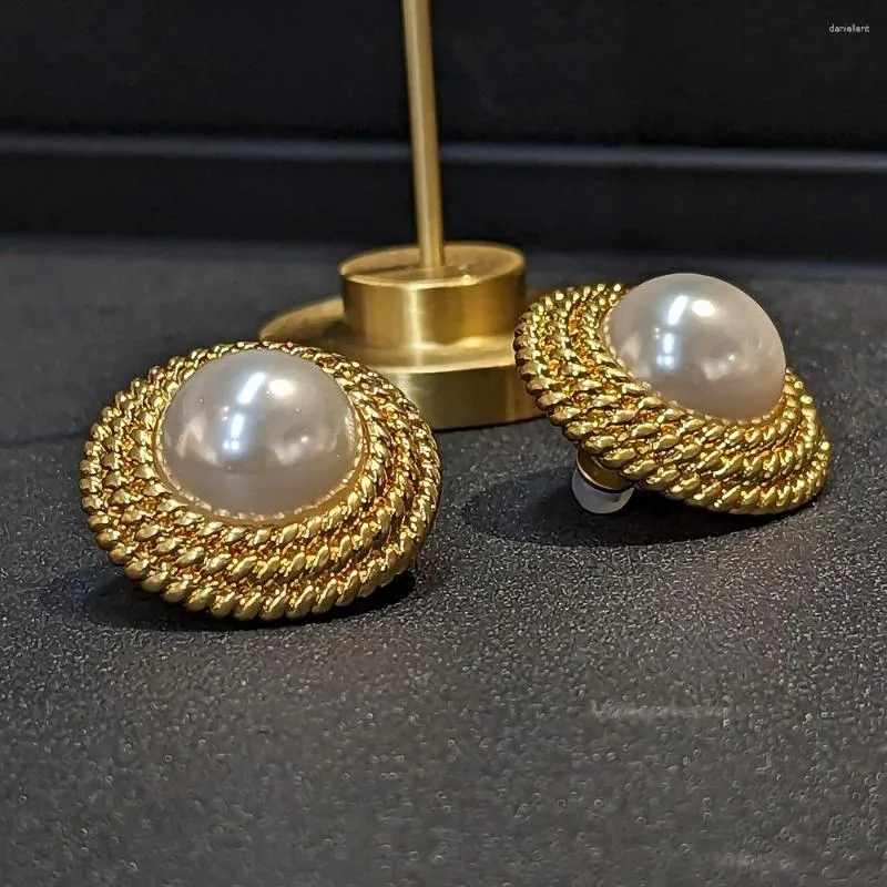 Orecchini con retro in metallo vintage con bottoni in metallo e clip per orecchie di perle