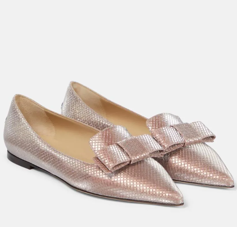 Gala brand shoes top