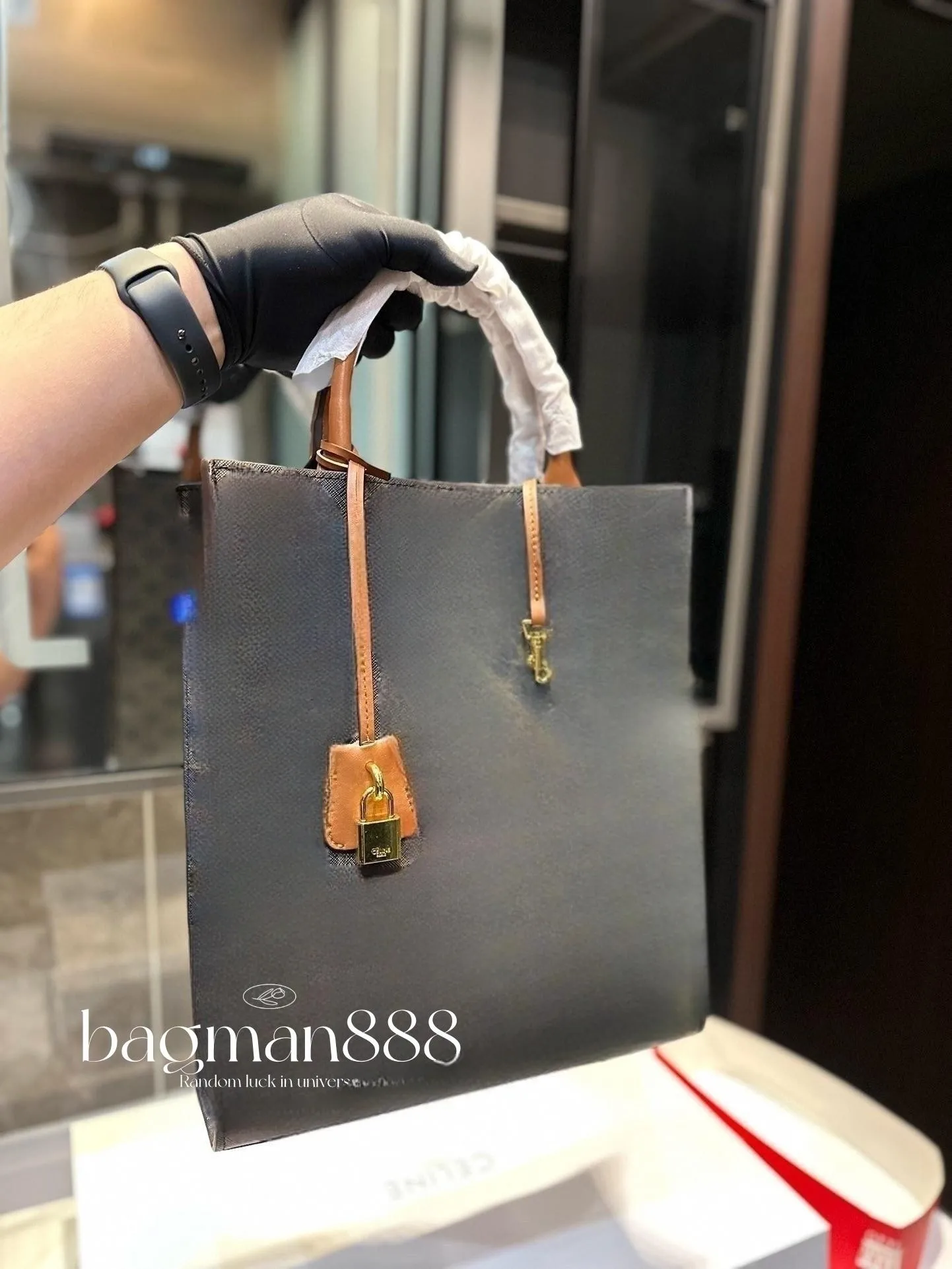 Vintage designer online tote bags