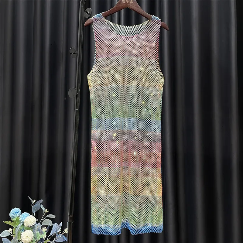 Grundläggande avslappnade klänningar Bright Diamond Rainbow Y2K Vest Dress Hollow Color Rhinestones SeaH-Through Mesh Dress Women Neon Color CLlub Shift Dress 230719