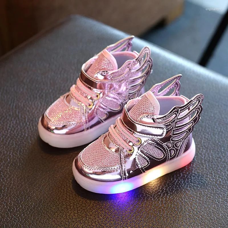 Athletic Shoes 2023 Luminous Sneakers Children For Boys Girls Led Kids Sport Flashing Lights Glowing Glitter Casual Wing Flat Boots