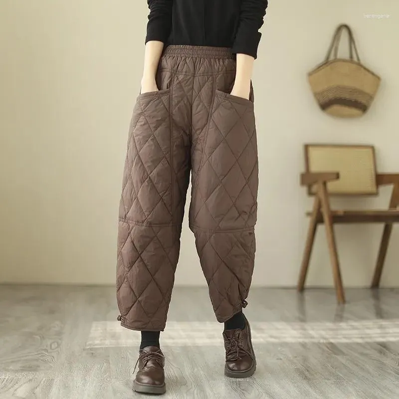 Women's Pants Autumn And Winter Solid Color Rhombus Down Retro Big Pocket Cotton Padded Thick Warm Elastic Waist Trousers