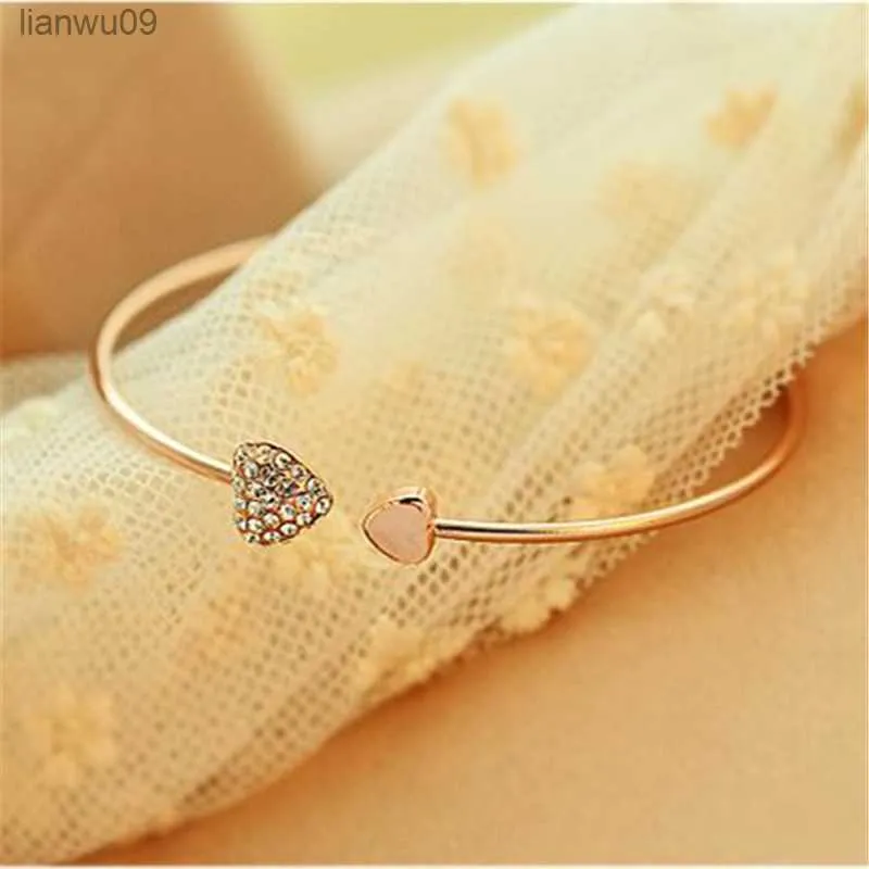 Korean Trendy Full Drill Heart Bracelet Summer Charm Open Adjustable Golden Plated Love Bangle for Women Jewelry Gift L230704