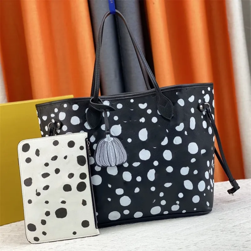 Borse di lusso ON THE Tote Bag x YK GO Borsa a tracolla con borsa Borse da donna in vera pelle Infinity Dots Pattern Grandi borse per la spesa da donna Borse a tracolla 35CM