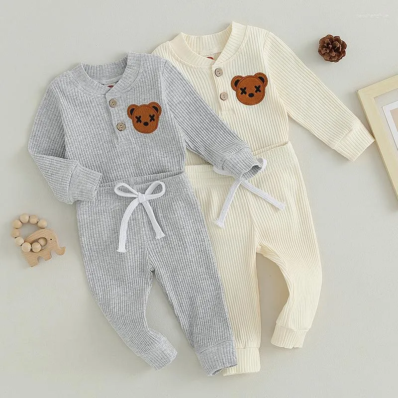 Kledingsets Schattige babyjongen 2-delige outfit Beerborduurwerk Geribbelde rompertjes met lange mouwen Elastische broek Herfst lente kledingset