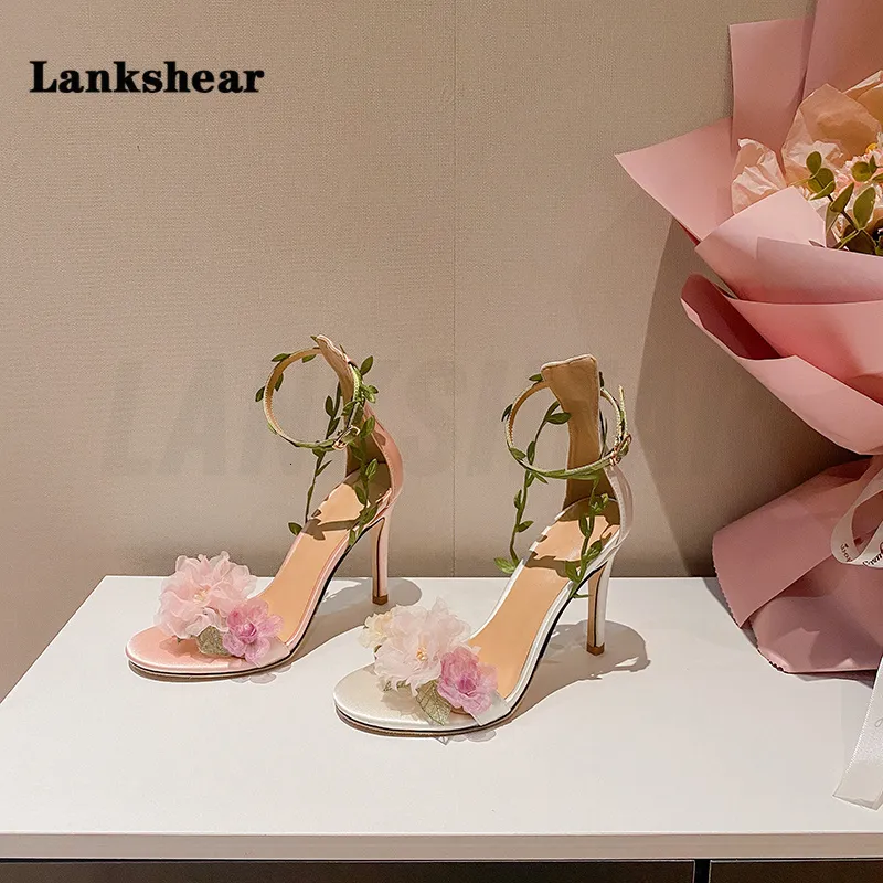 Sandaler Kvinnor Pink Chiffon Flower High Heels Sandaler Ett ord rotting strappy Sandaler White Pink Ankle Strap Women's Wedding Shoes 230719