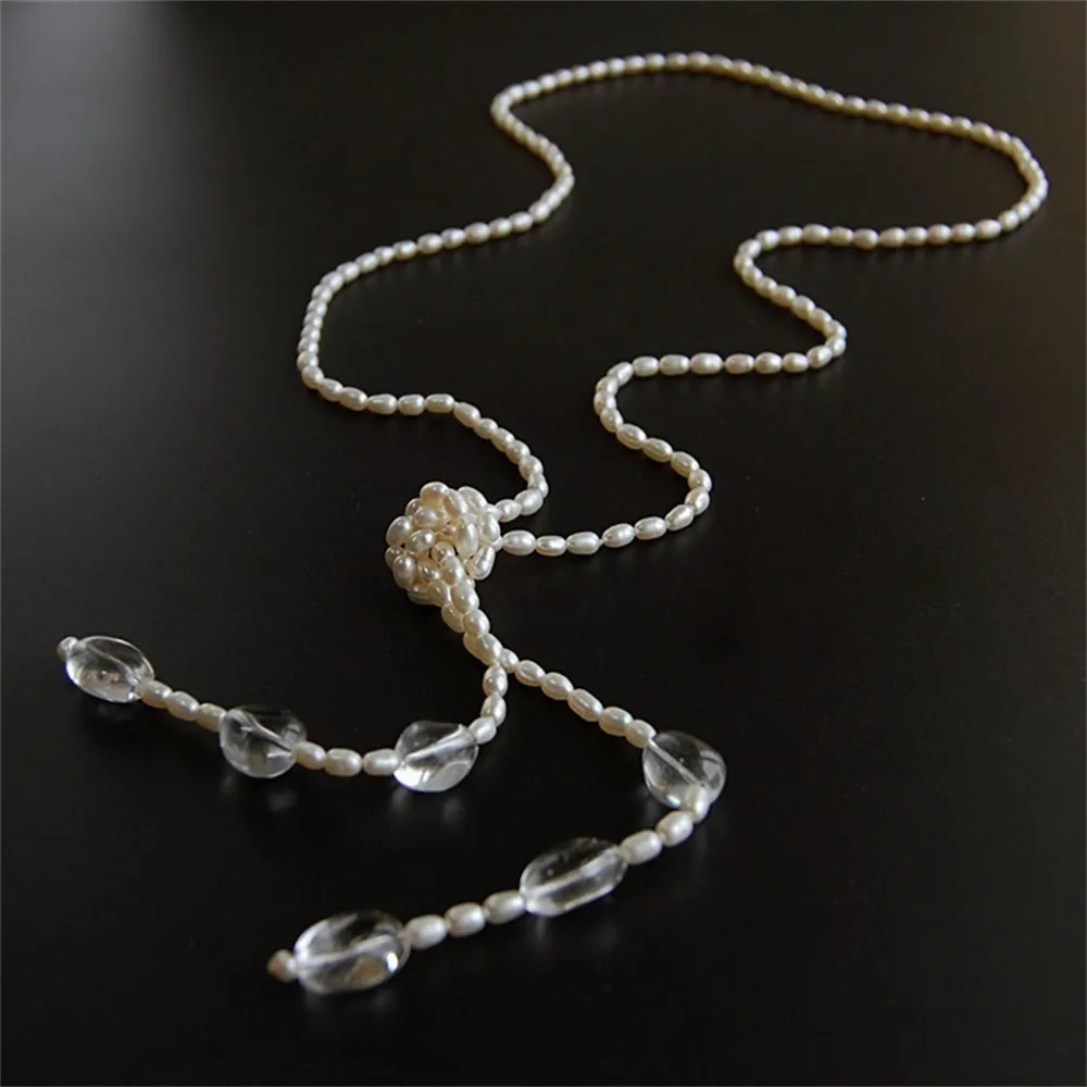Vente chaude style ouvert riz naturel perle d'eau douce cristal pull blanc longue chaîne collier bijoux de mode