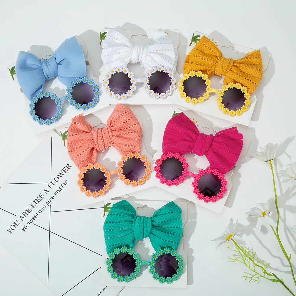 Hårtillbehör 6Set Lot Daisy Baby Solglasögon Eyelet Bow pannband Set Elastic Nylon Bands Seaside Sun Glasses Kids Headwear 230720