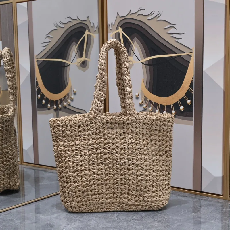 Soft straw beach bag hotsell
