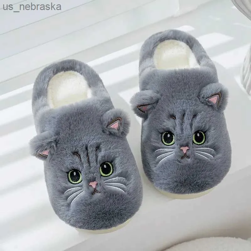 Ladies hotsell cat slippers