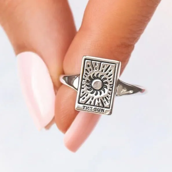Vintage Adjustable Good Luck Amulet Open Sun Moon Ring Carved Mermaid Rings for Women The Empress Tarot Card Ring Jewelry