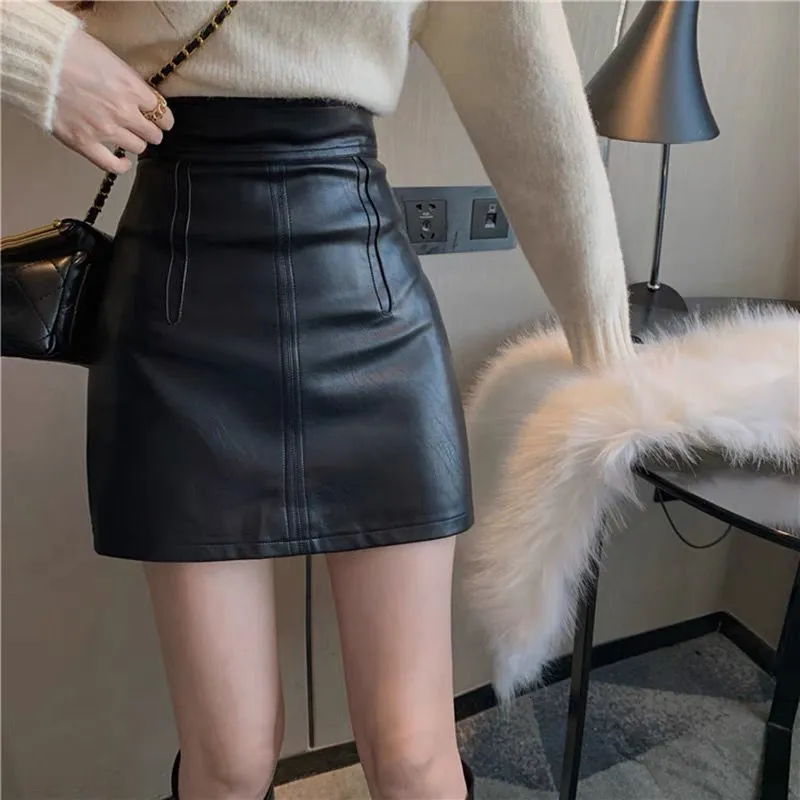 Skirts Sexy Club Girl Black Leather Skirt Female Spring Autumn Mini BUD High Waist Aline Fashion Bag Hip Short 230720