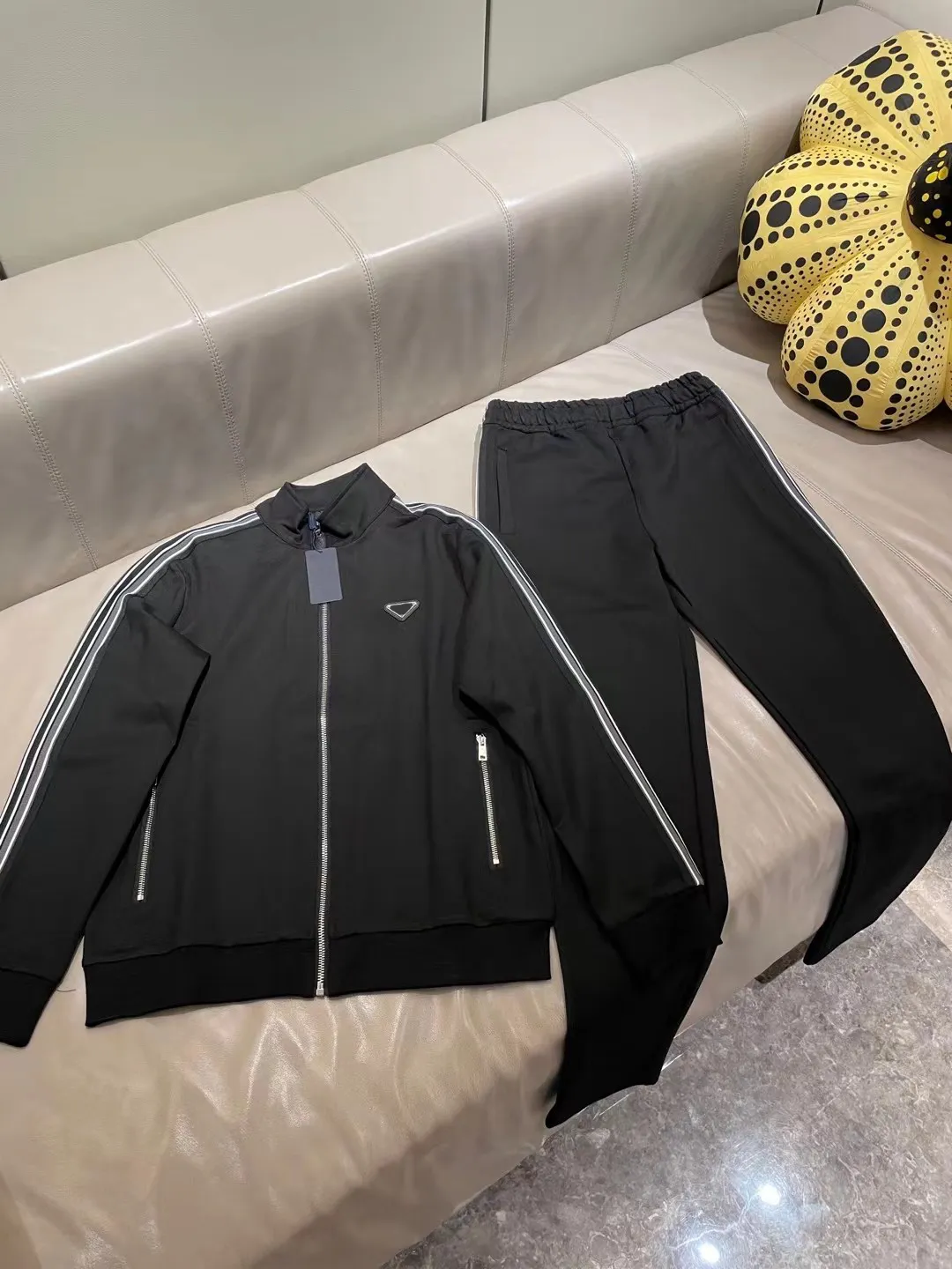 Save Big on Bulk Mens Luxury Tracksuits Mens Designer Tracksuits: Stylish  Black Tracksuit With Fashion Stripe Stitching, High Quality Cotton Blend, 