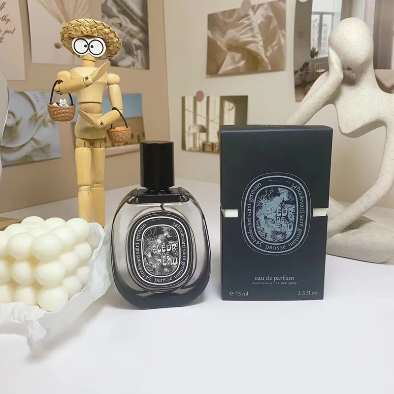 중성 향수 Fleur de Peau 스프레이 선물 상자 75ml Orpheon Eau de Parfum Woody Chypre 메모 및 빠른 우편물을위한 반성자 탈취제 고급 브랜드 향수