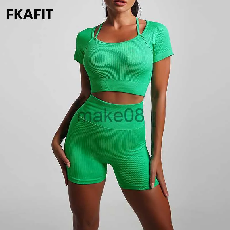 Kvinnors spårningsdräkter sportkläder Kvinnor Sömlös fitnessyogdräkt Kort ärm Crop Top High midja Träningskläder Gym Wear Sports Outfit J230720