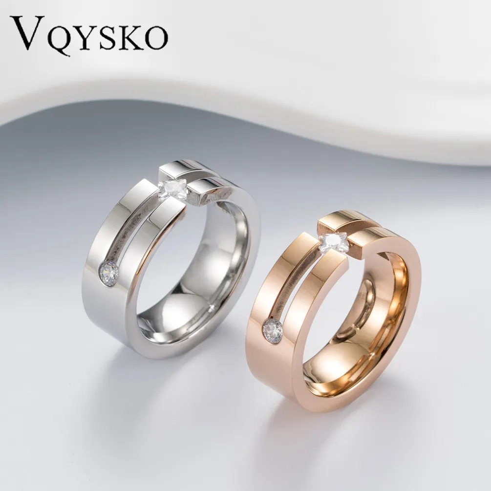 VQYSKO 8 mm szerokość pierścionka moda stal nierdzewna Kobiety Mężczyźni InLay Crystal Crystal zaręczyny