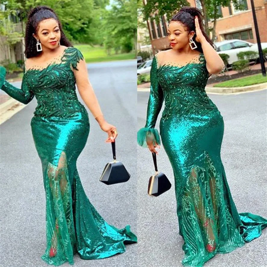 2021 Plus Size Arabic Aso Ebi Green Mermaid Sequined Prom Dresses Lace Pärled Sheer Neck Evening Formal Party Second Reception BRI331D