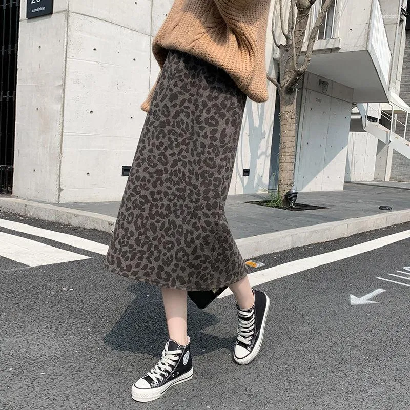 Jupes jupes 2023 femmes automne hiver imprimé léopard décontracté femme longue taille haute droite dames fendu laine Q375