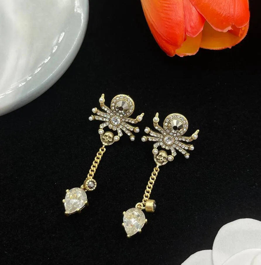 Punkowy gotycki szkielet nurkowania retro złoto srebrne plastowane diamentowe krople kolczyki stadningowe dla kobiet impreza imprezowa biżuteria ślubna prezent