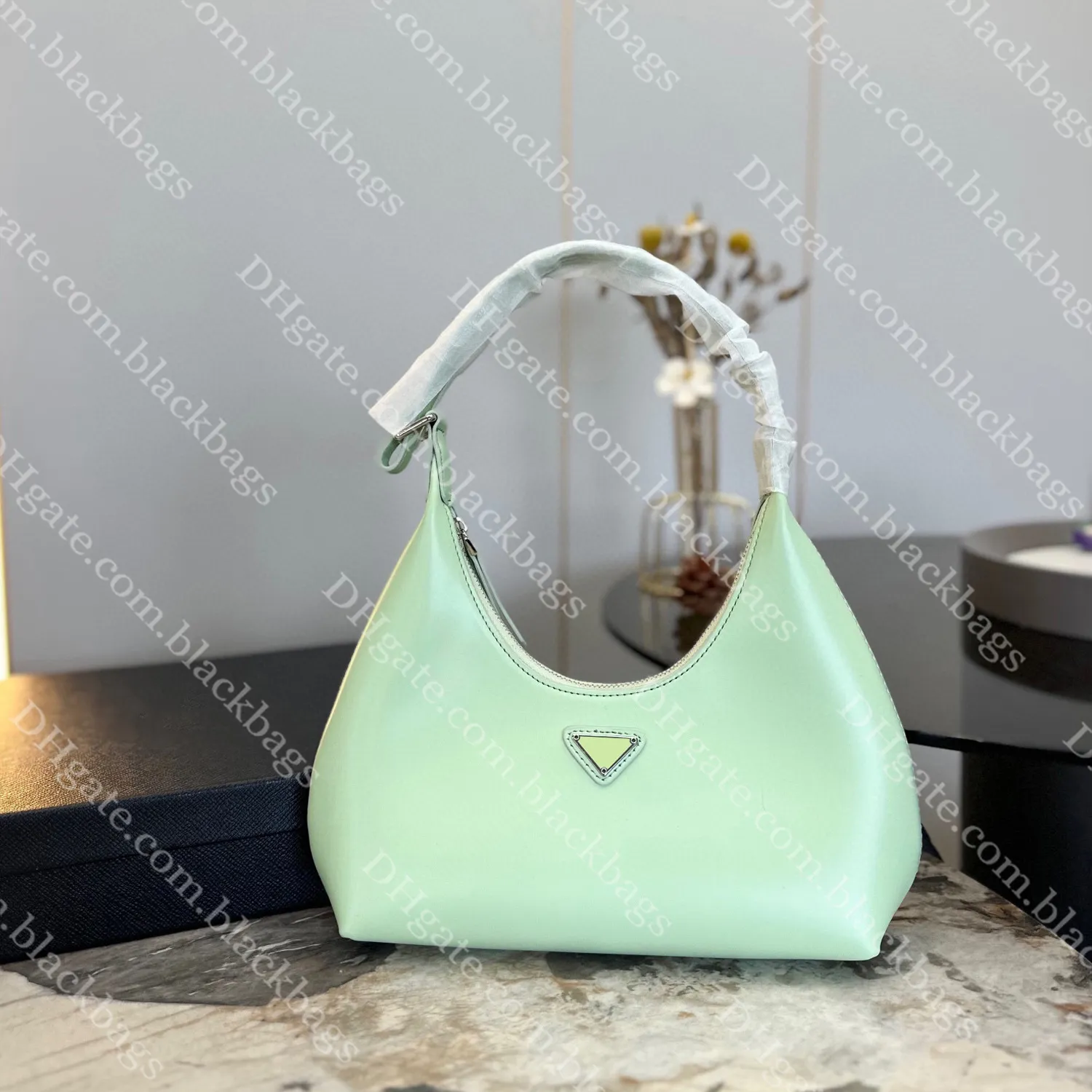 Prada bag cheap dhgate