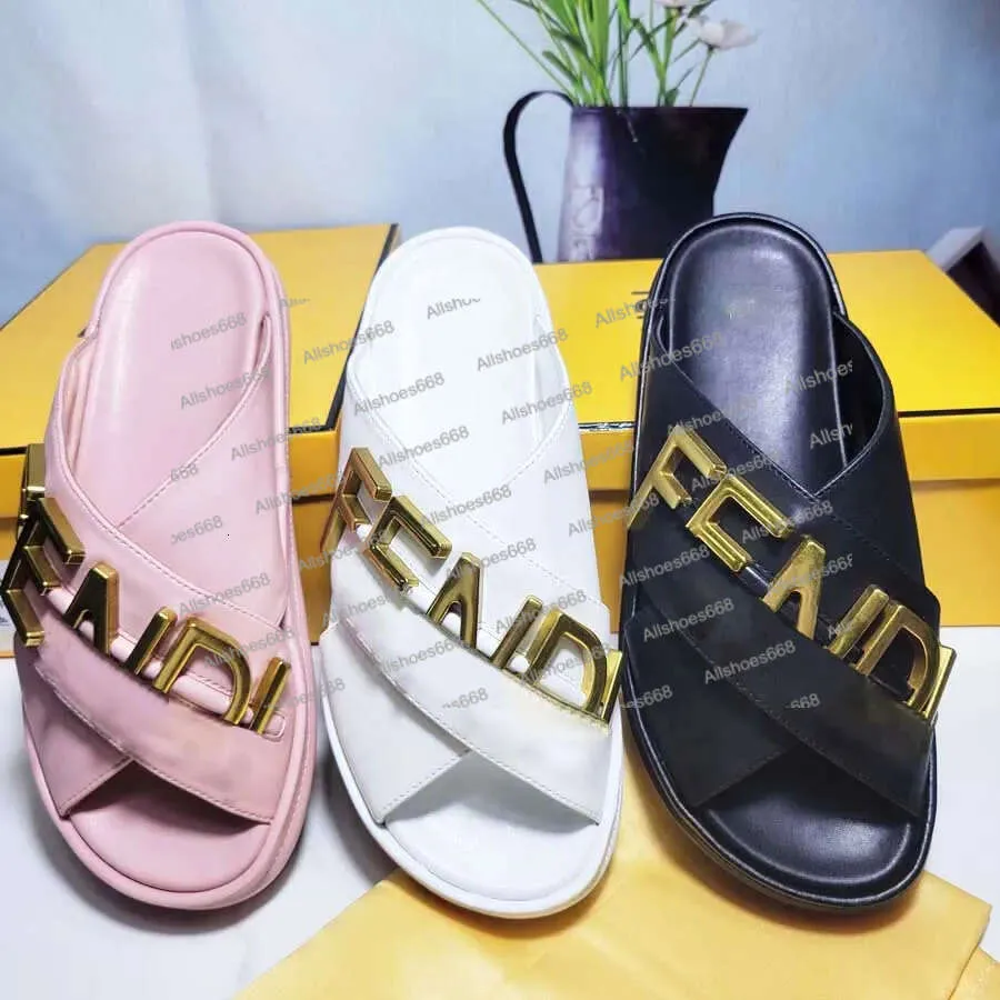Designer Sandals Slippers Woman Shoe Beach Letter F di Graphy Black Leather Slides Sandals with Wide Crossover Bands Made of Black Leather Embellished