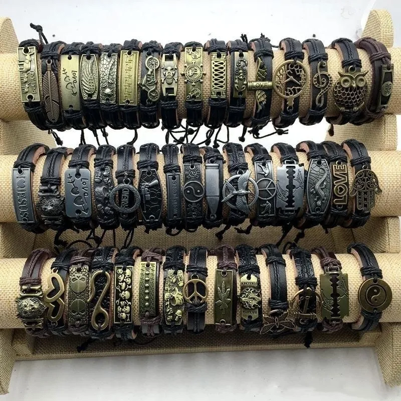 Bangle 10203050pcs Vintage Bracelet mankiet dla mężczyzn Kobiety skórzana bransoletka metalowy ręcznie robiony retro splot mieszany biżuteria Hurtowa 230719