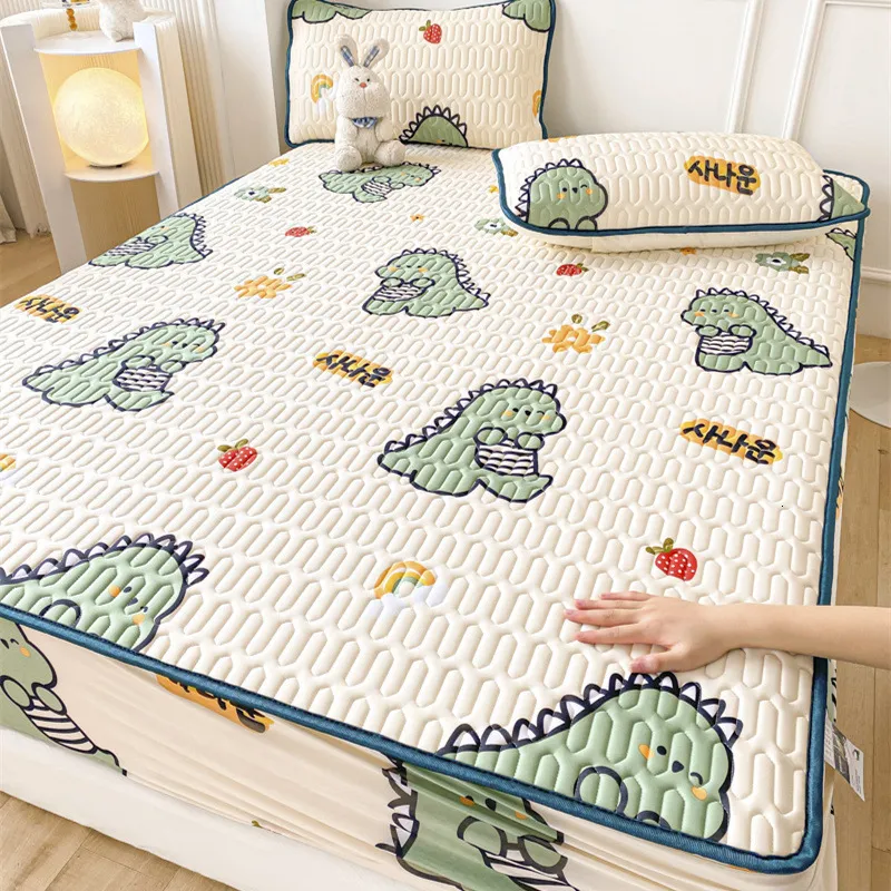 Cooling bed covers hotsell