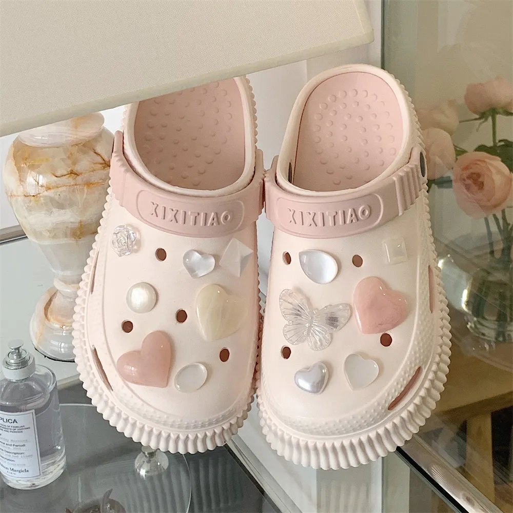 Sandalias Zapatos de jardín para mujer Lindas sandalias con agujeros de diamantes Crecimiento de mujer Zapatos huecos de bricolaje Zapatillas de suela gruesa de verano 230719