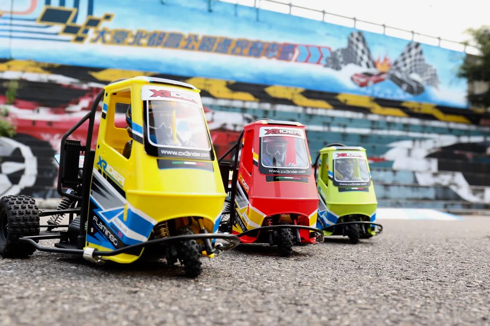 XRider Flamingo トライク フラミンゴ X-Rider 1/8 Flamingo RC Tricycle RTR