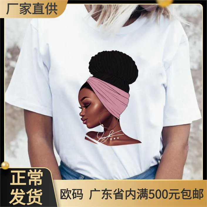 Camiseta feminina com estampa labial Black Queen Feminist New Black Girl
