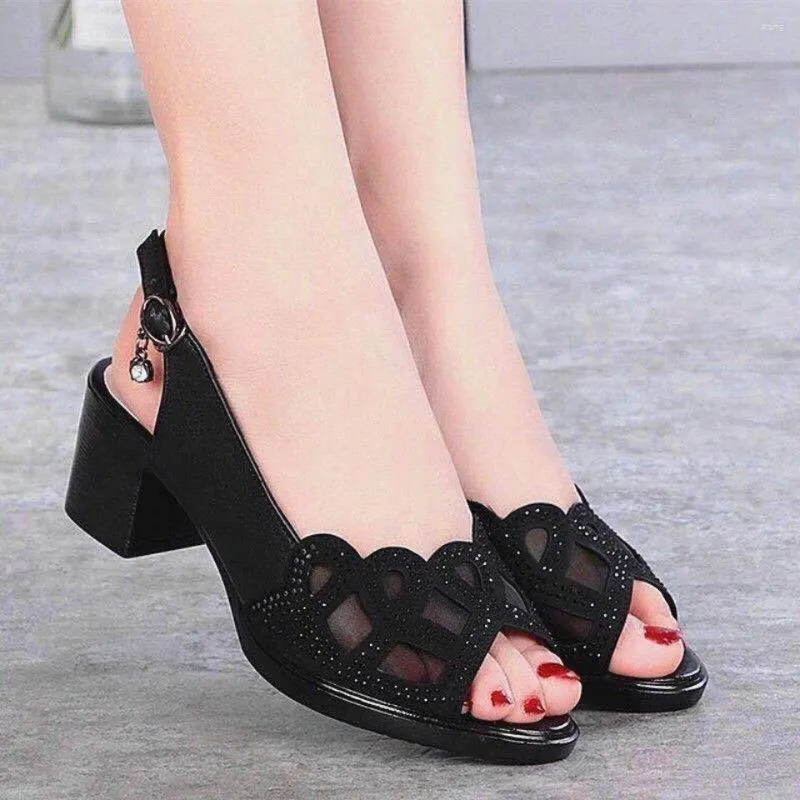 Sandálias femininas verão malha causal boca de peixe salto grosso salto semi-alto vazado fundo macio mom sapatos Zapatos para mulheres