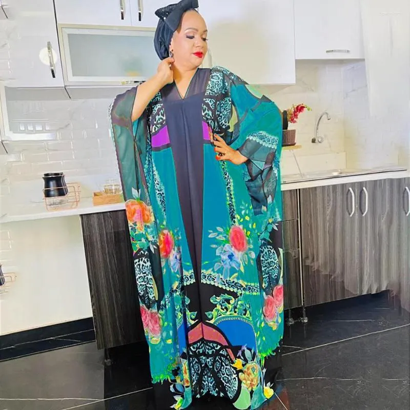 Ethnic Clothing 2023 African Print Dresses For Women Summer Elegant Long Sleeve V-neck Polyester Dress Robes Maxi