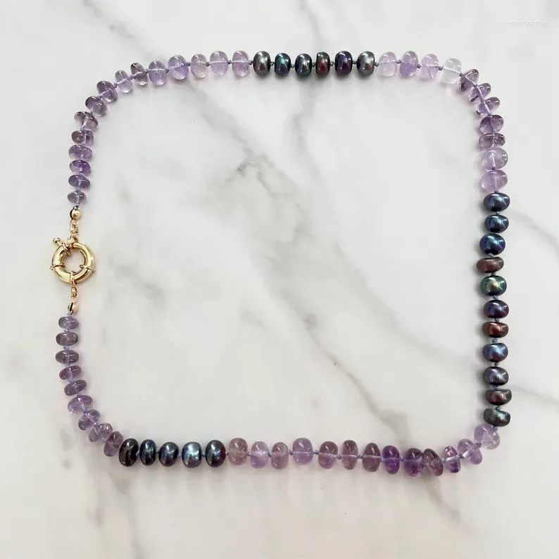 チョーカーボヘミアンスタイルの紫色の天然石ビーズビーズネックレス