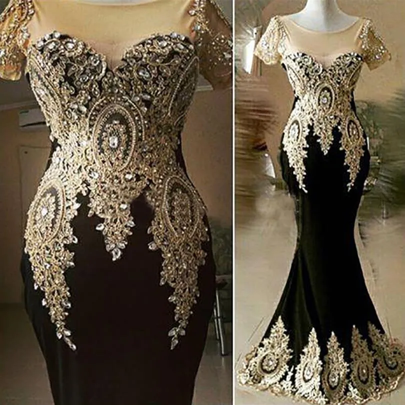 Elegant Dubai Black Long Mermaid Evening Dresses Crystals Beads Appliqued Gold Lace Short Sleeve Floor Length Formal Prom Party We3389
