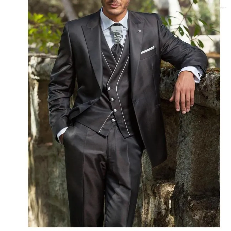 男性のためのメンズスーツウェディングブラック2023ファッションフォーマルテルノシングル胸ピークラペルジャケットパンツベストスリーピーススリムフィットホムブレ