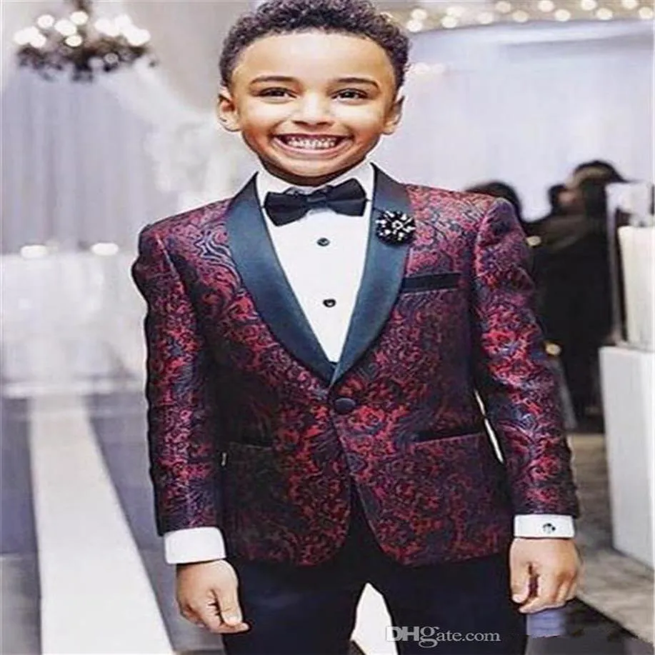 Boys Tuxedos Handsome 2 Pieces Burgundy Boy Suit Formal Wear Black Lapel With Black Pants Children Kids Wedding Tuxedo223B