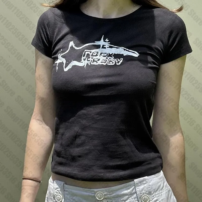 Kadın T-Shirt Y2K Kadın Bebek Tee Street Giyim Kız Vintage Star Mektup Grafik Mahsul Yaz Punk Günlük Çöp Temel Goth Beyaz İnce T-Shirt Emo 230721