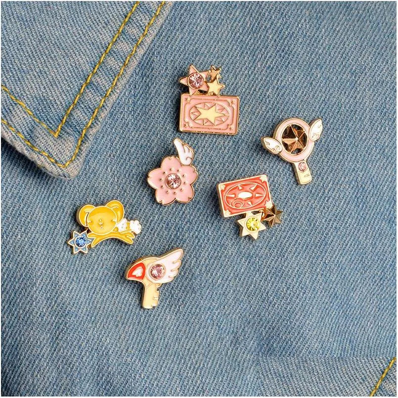 Pins broszki karta porywacz Sakura Kero Kinomoto Star Wand Key Key Enamel Pin Odznaka Lapowa Japońska Kolekcja Kolekcja Drop dostawa Dhvhq