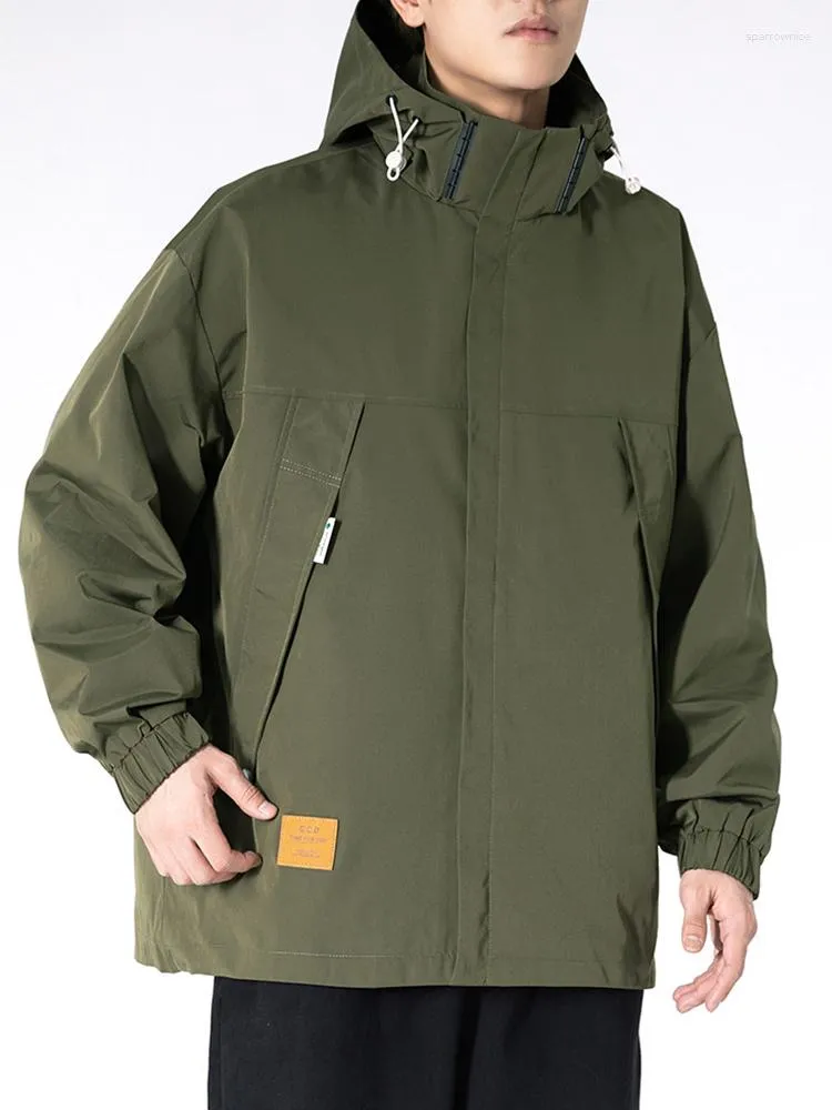 Jaquetas masculinas primavera e outono com zíper bolso com capuz versátil jaqueta solta cordão elástico cor sólida casaco à prova de vento grande 9XL Tren