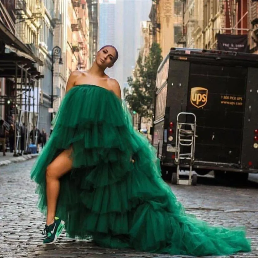 Fashion African Woman Tulle Dress Prom Dresses Dark Green Tiered Ruffles Strapless Sweep Train Evening Gown Evening Dress194F