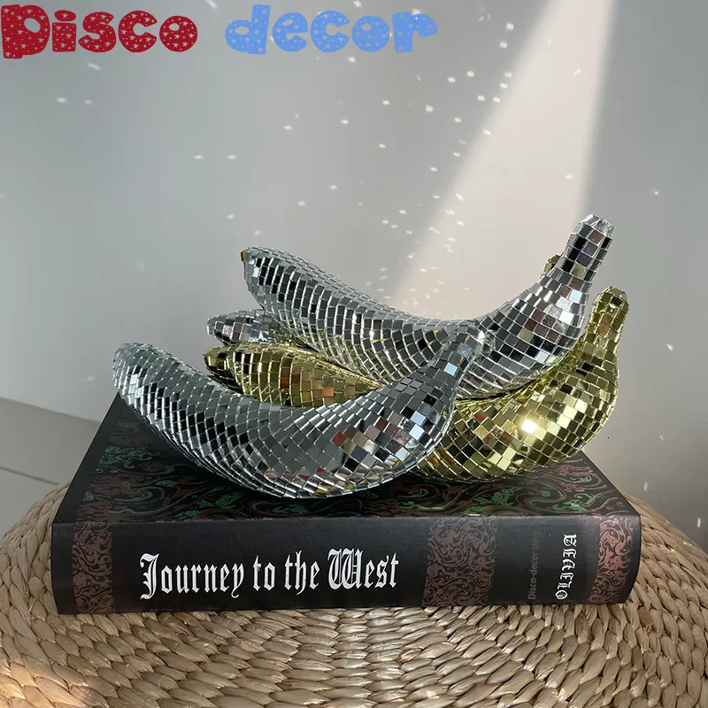 Decorative Objects Figurines Disco Banana Apple Art Home Decoration Mirror Reflective Decor Table Bar Stage Rotating Fruit 230721